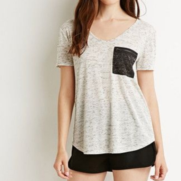 MARLED V-NECK WITH BLACK POCKET LONG SLEEVE - Picture 3 of 3